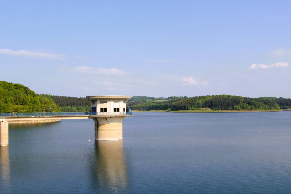 Dhünntalsperre bei Tag